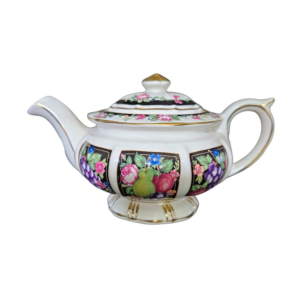 Sadler Bacchus 4737 Heirloom Collection English Teapot Fruit Floral Gold Trim